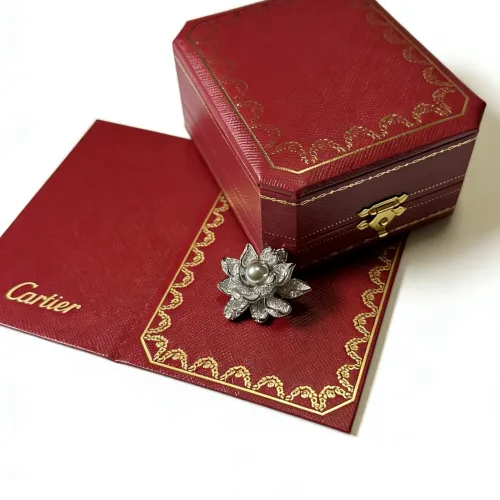 Replica Cartier Brooches For Women #1413253 $38.00 USD for Wholesale