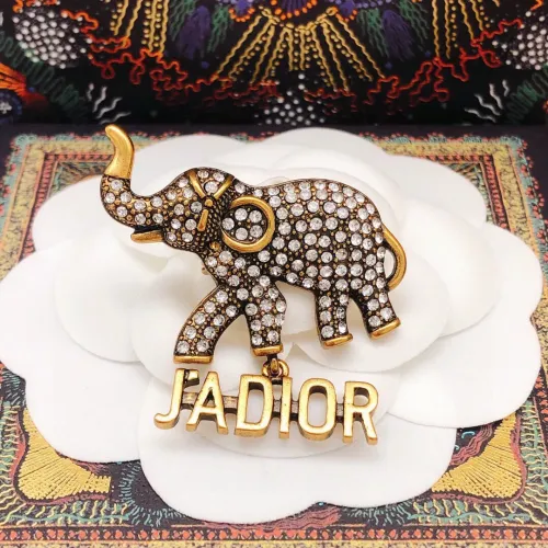 Christian Dior Brooches For Women #1413319 $29.00 USD, Wholesale Replica Christian Dior Brooches