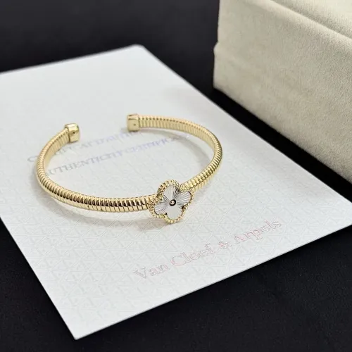 Replica Van Cleef & Arpels Bracelets For Women #1413359 $48.00 USD for Wholesale