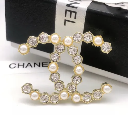 Chanel Brooches For Women #1413377 $25.00 USD, Wholesale Replica Chanel Brooches