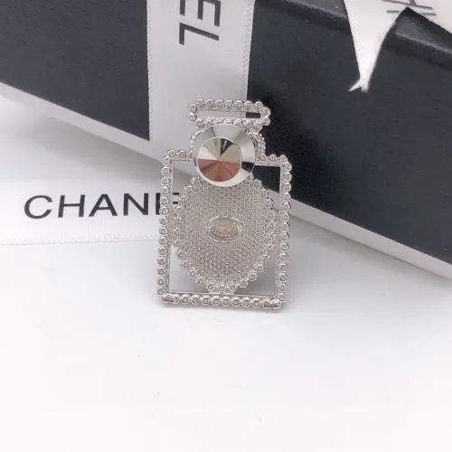 Replica Chanel Brooches For Women #1413378 $25.00 USD for Wholesale