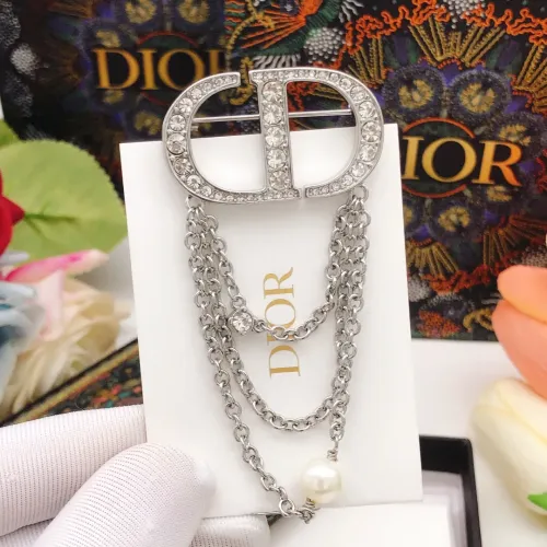 Christian Dior Brooches For Women #1413388 $27.00 USD, Wholesale Replica Christian Dior Brooches
