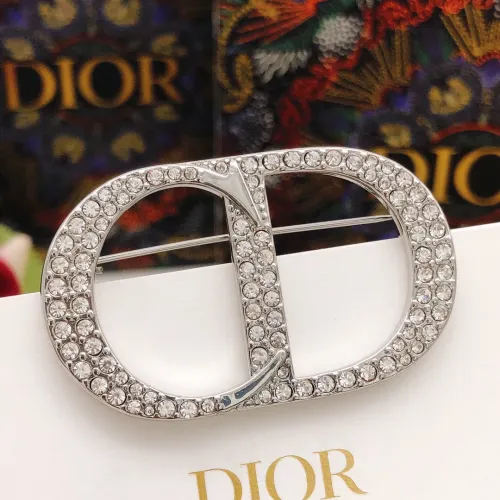 Christian Dior Brooches For Women #1413389 $27.00 USD, Wholesale Replica Christian Dior Brooches