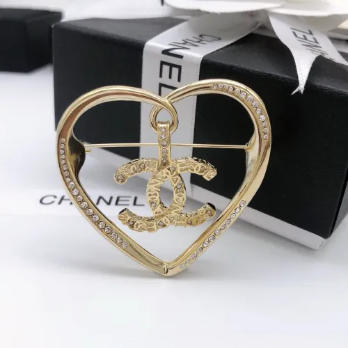Chanel Brooches For Women #1413397 $27.00 USD, Wholesale Replica Chanel Brooches