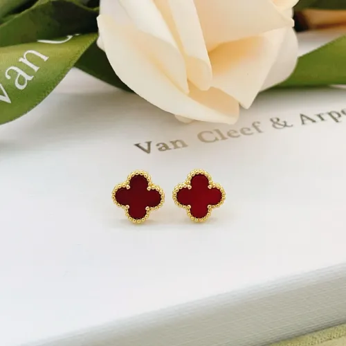 Van Cleef &amp; Arpels Earrings For Women #1413525 $25.00 USD, Wholesale Replica Van Cleef &amp; Arpels Earrings