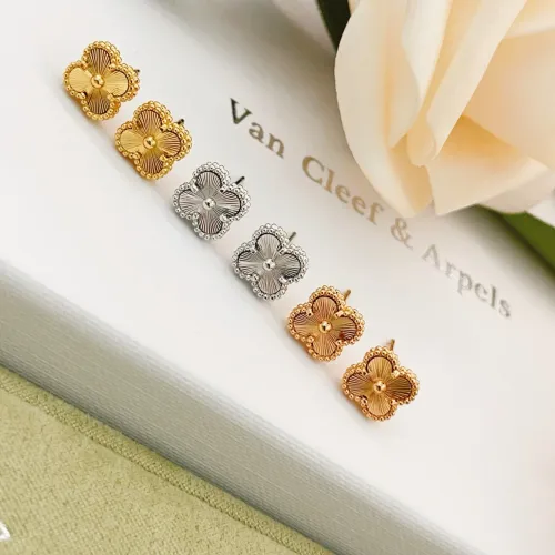 Replica Van Cleef & Arpels Earrings For Women #1413531 $25.00 USD for Wholesale