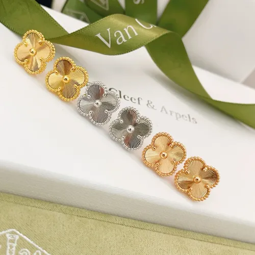 Replica Van Cleef & Arpels Earrings For Women #1413541 $25.00 USD for Wholesale