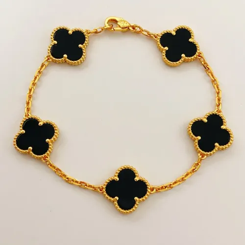 Van Cleef &amp; Arpels Bracelets For Women #1413738 $34.00 USD, Wholesale Replica Van Cleef &amp; Arpels Bracelets