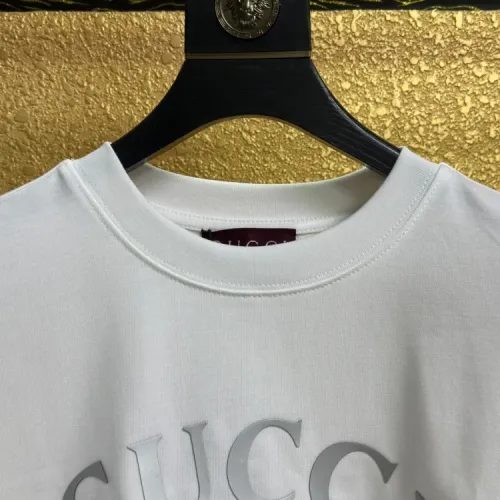 Replica Gucci T-Shirts Short Sleeved For Unisex #1413797 $39.00 USD for Wholesale