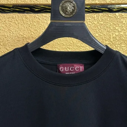 Replica Gucci T-Shirts Short Sleeved For Unisex #1413802 $41.00 USD for Wholesale