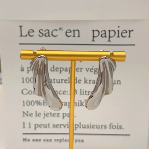 Replica Tiffany Earrings For Women #1413841 $27.00 USD for Wholesale