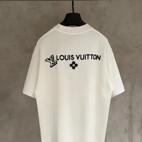 Replica Louis Vuitton LV T-Shirts Short Sleeved For Unisex #1413884 $45.00 USD for Wholesale