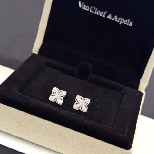 Replica Van Cleef & Arpels Earrings For Women #1413960 $36.00 USD for Wholesale