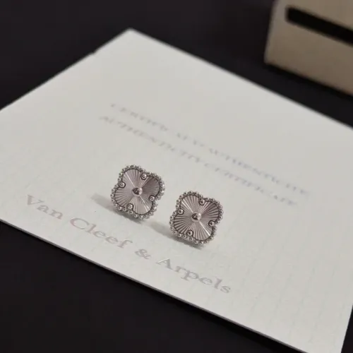Replica Van Cleef & Arpels Earrings For Women #1413962 $36.00 USD for Wholesale