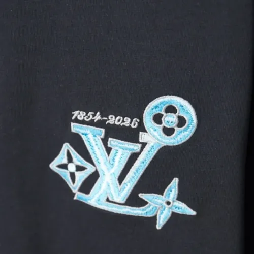 Replica Louis Vuitton LV T-Shirts Short Sleeved For Unisex #1414011 $38.00 USD for Wholesale