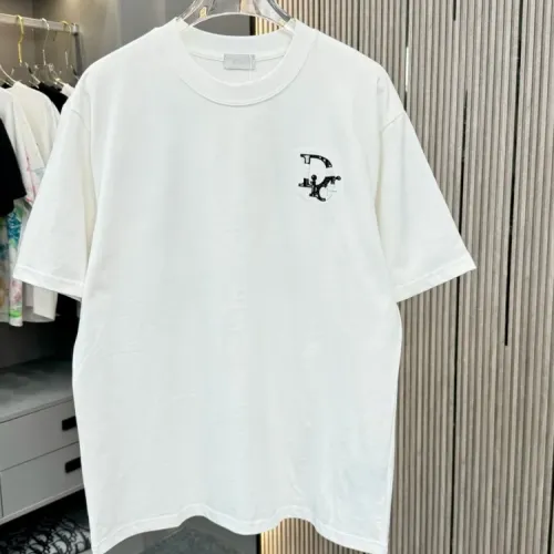 Replica Christian Dior T-Shirts Short Sleeved For Unisex #1414070 $40.00 USD for Wholesale