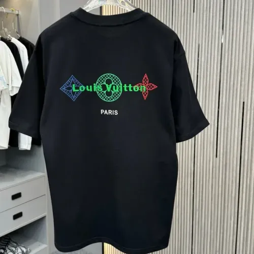 Replica Louis Vuitton LV T-Shirts Short Sleeved For Unisex #1414147 $40.00 USD for Wholesale