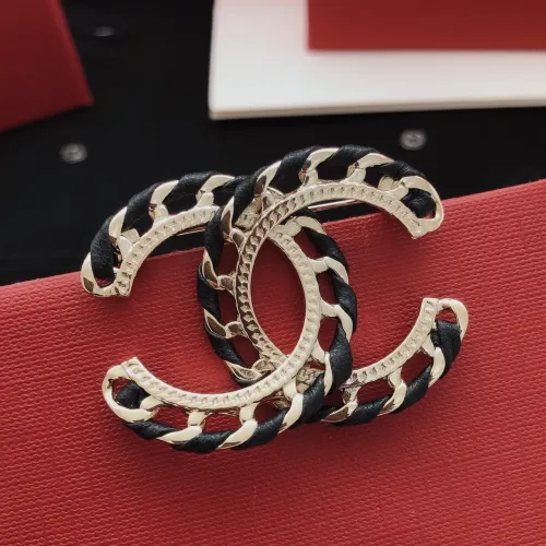 Chanel Brooches For Women #1414188 $27.00 USD, Wholesale Replica Chanel Brooches