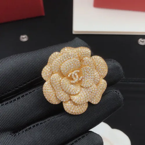 Chanel Brooches For Women #1414281 $38.00 USD, Wholesale Replica Chanel Brooches