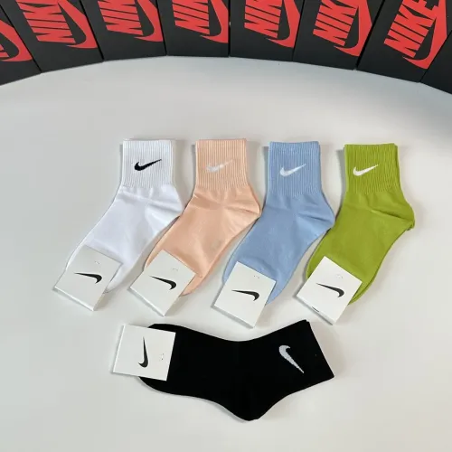 Replica Nike Socks #1414818 $27.00 USD for Wholesale