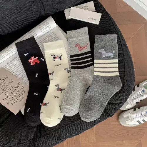 Thom Browne Socks #1415148 $29.00 USD, Wholesale Replica Thom Browne Socks