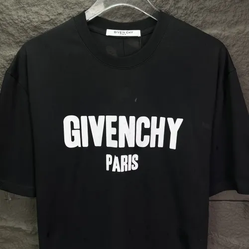 Replica Givenchy T-Shirts Short Sleeved For Unisex #1416493 $40.00 USD for Wholesale