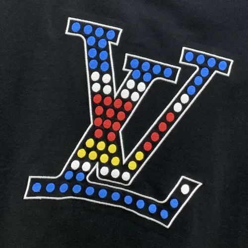 Replica Louis Vuitton LV T-Shirts Short Sleeved For Men #1418321 $60.00 USD for Wholesale