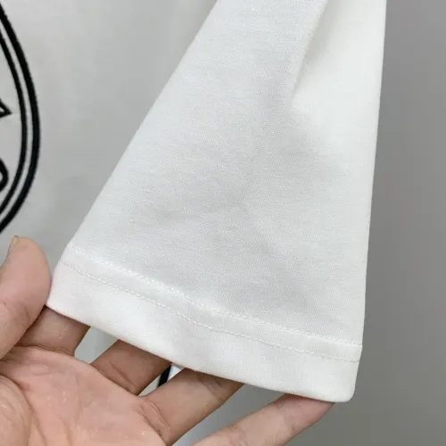 Replica Louis Vuitton LV T-Shirts Short Sleeved For Men #1418322 $60.00 USD for Wholesale