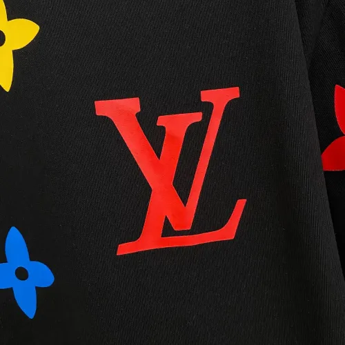 Replica Louis Vuitton LV T-Shirts Short Sleeved For Men #1418337 $64.00 USD for Wholesale