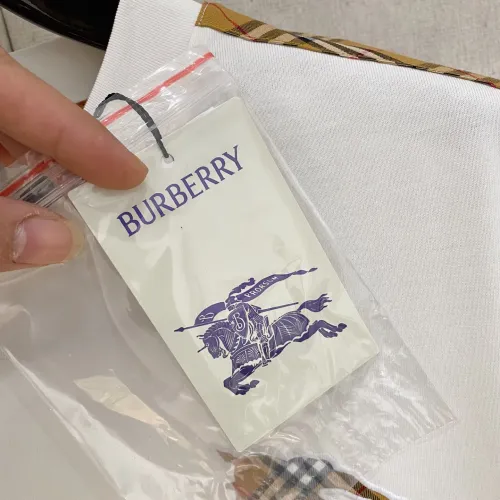 Replica Burberry T-Shirts Short Sleeved For Men #1418358 $64.00 USD for Wholesale