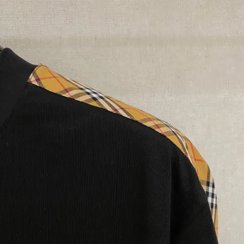 Replica Burberry T-Shirts Short Sleeved For Men #1418359 $64.00 USD for Wholesale