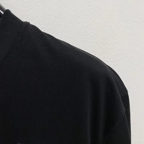 Replica LOEWE T-Shirts Short Sleeved For Men #1418390 $64.00 USD for Wholesale