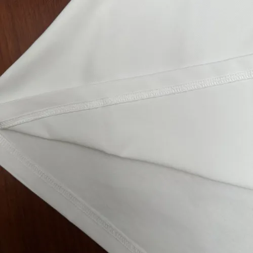 Replica Gucci T-Shirts Short Sleeved For Unisex #1418407 $48.00 USD for Wholesale