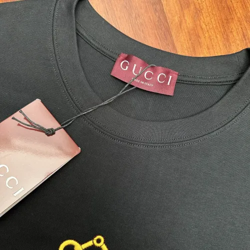 Replica Gucci T-Shirts Short Sleeved For Unisex #1418408 $48.00 USD for Wholesale