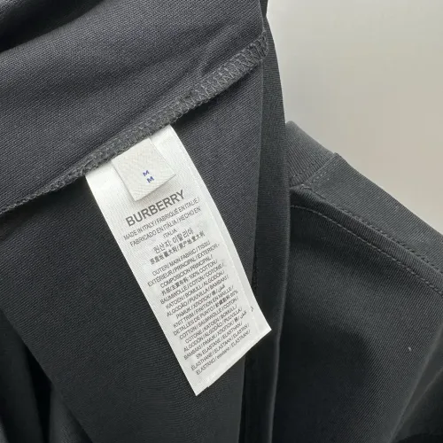Replica Burberry T-Shirts Short Sleeved For Unisex #1418501 $48.00 USD for Wholesale
