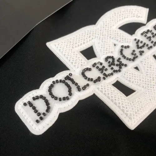 Replica Dolce & Gabbana D&G T-Shirts Short Sleeved For Unisex #1419789 $36.00 USD for Wholesale