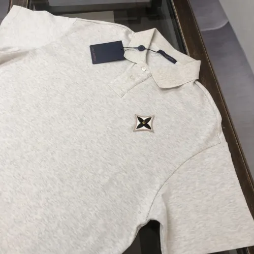 Replica Louis Vuitton LV T-Shirts Short Sleeved For Unisex #1419874 $38.00 USD for Wholesale