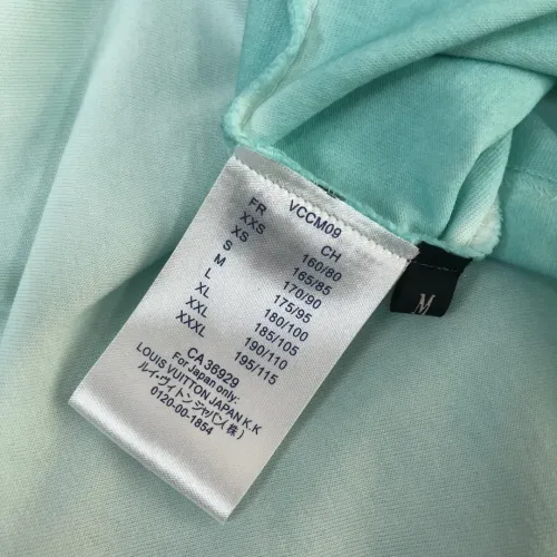 Replica Louis Vuitton LV T-Shirts Short Sleeved For Unisex #1419932 $36.00 USD for Wholesale