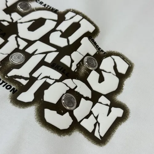 Replica Louis Vuitton LV T-Shirts Short Sleeved For Unisex #1419959 $29.00 USD for Wholesale