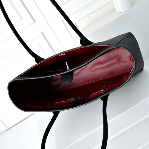 Replica Chanel AAA Quality Shoulder Bags For Women #1420094 $100.00 USD for Wholesale