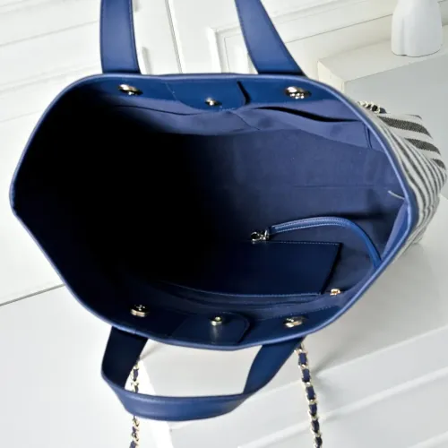 Replica Chanel AAA Quality Handbags For Women #1420113 $88.00 USD for Wholesale