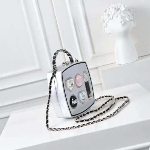 Replica Chanel AAA Quality Handbags For Women #1420123 $98.00 USD for Wholesale