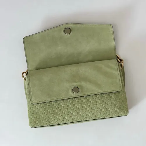 Replica Gucci AAA Quality Shoulder Bags For Women #1420188 $235.00 USD for Wholesale