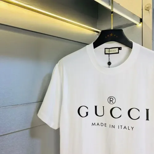 Replica Gucci T-Shirts Short Sleeved For Unisex #1420211 $27.00 USD for Wholesale