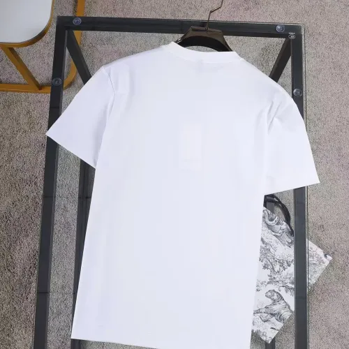 Replica Gucci T-Shirts Short Sleeved For Men #1420283 $34.00 USD for Wholesale