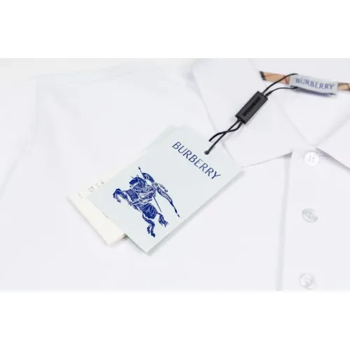 Replica Burberry T-Shirts Short Sleeved For Men #1420369 $39.00 USD for Wholesale