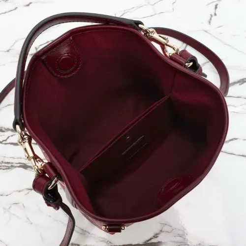 Replica Gucci AAA Quality Handbags For Women #1420469 $140.00 USD for Wholesale