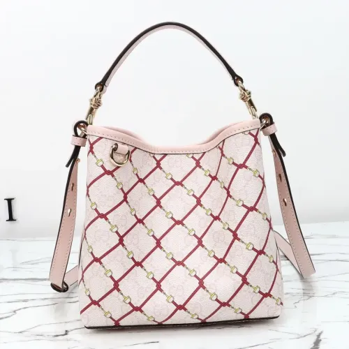 Replica Gucci AAA Quality Handbags For Women #1420470 $140.00 USD for Wholesale
