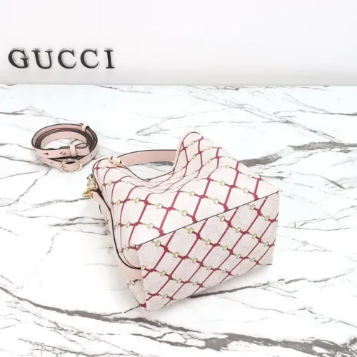 Replica Gucci AAA Quality Handbags For Women #1420470 $140.00 USD for Wholesale