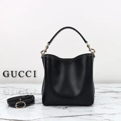 Replica Gucci AAA Quality Handbags For Women #1420477 $170.00 USD for Wholesale